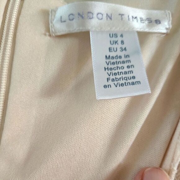 EC LONDON TIMES CREAM EYELET LACE DRESS SZ.4 - Picture 4 of 5